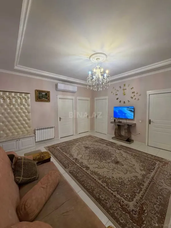 Satılır 3 otaqlı mənzil 123 m²