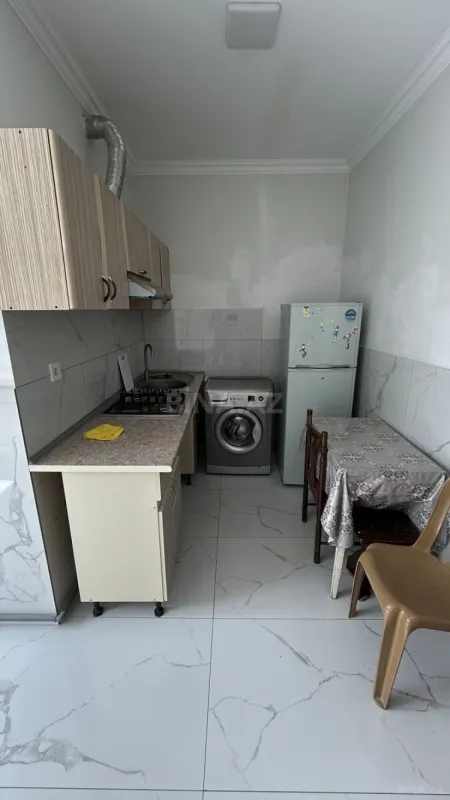 Kirayə verilir 2 otaqlı həyət evi 45 m²