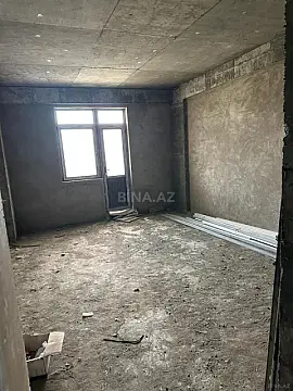 Satılır 4 otaqlı mənzil 185 m²