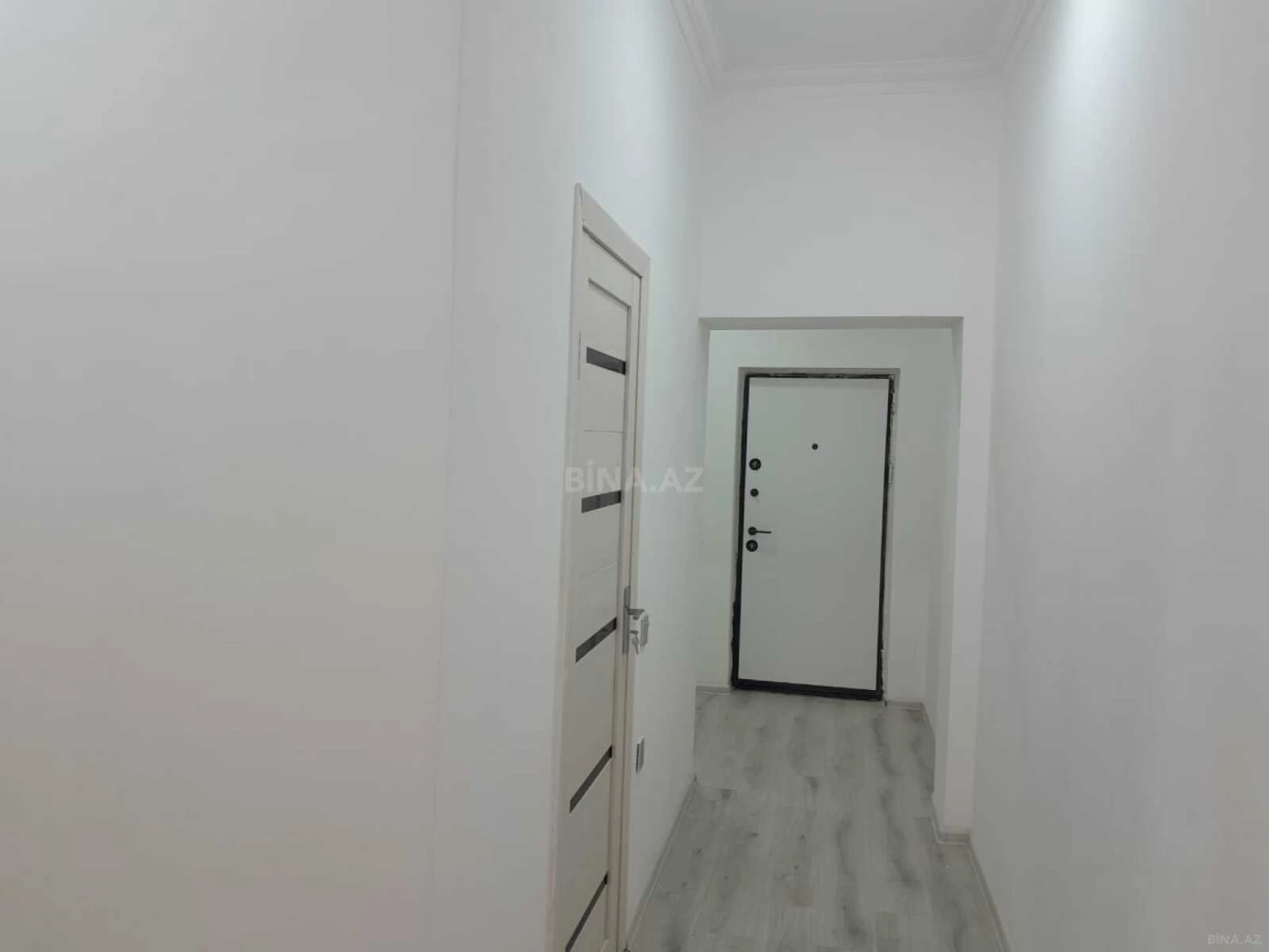 Satılır 2 otaqlı mənzil 58 m²