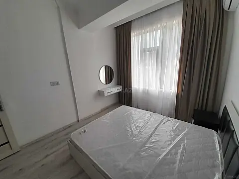 Satılır 2 otaqlı mənzil 58 m²
