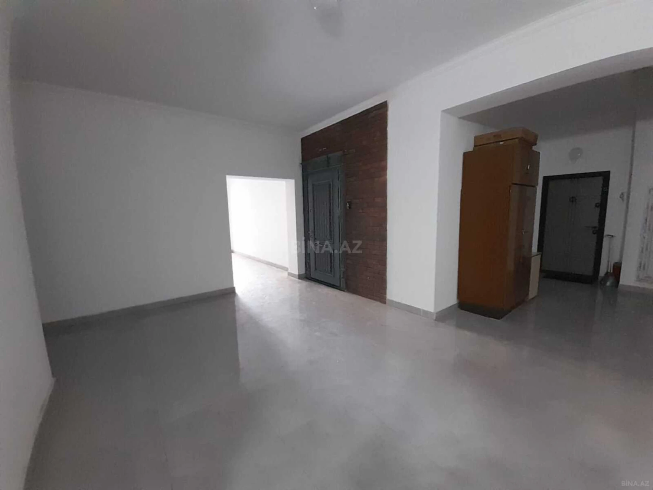 Satılır 2 otaqlı mənzil 58 m²