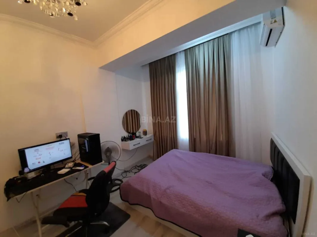 Satılır 2 otaqlı mənzil 58 m²