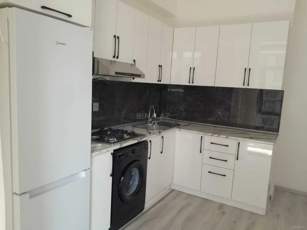Satılır 2 otaqlı mənzil 58 m²