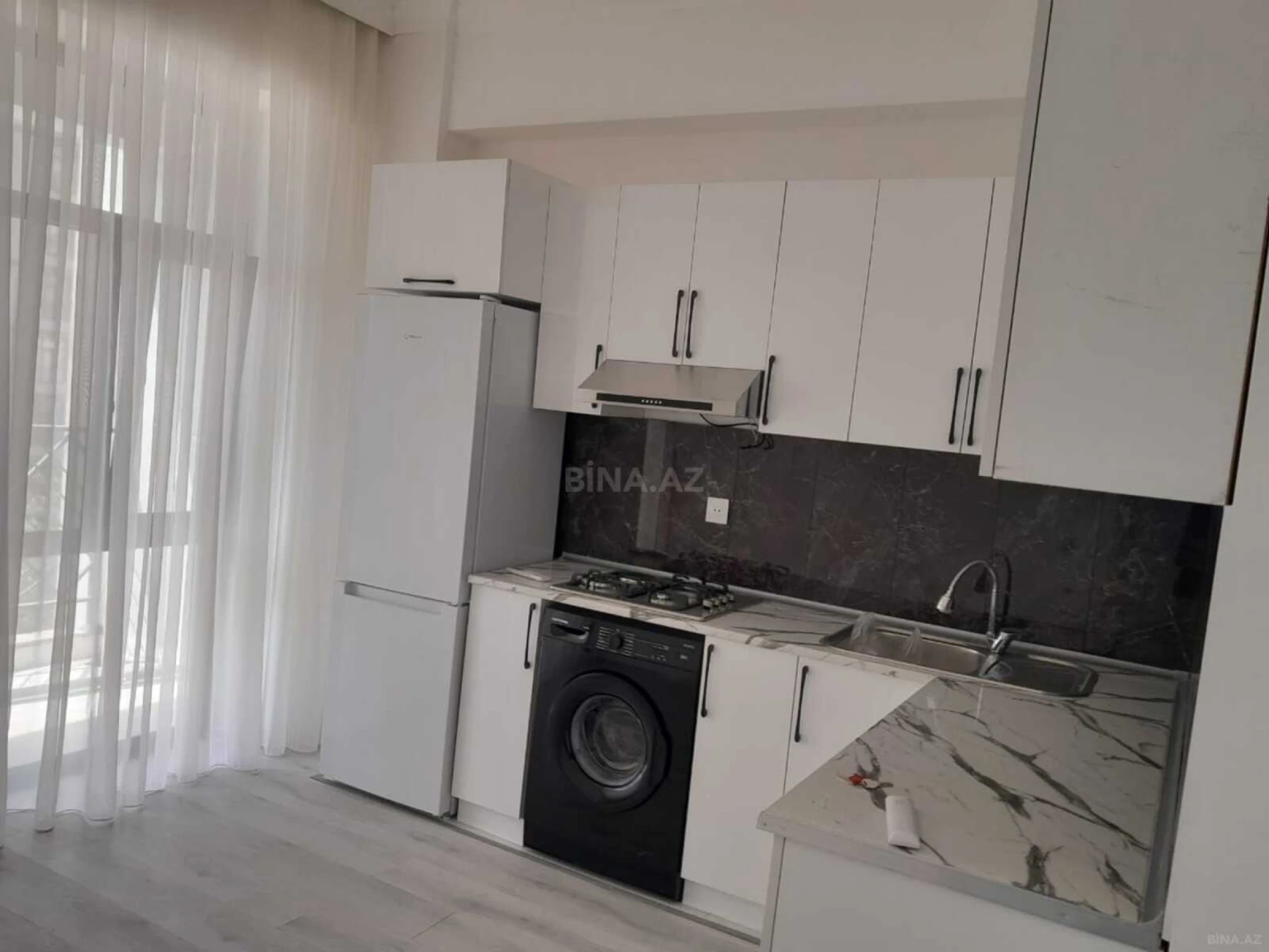 Satılır 2 otaqlı mənzil 58 m²