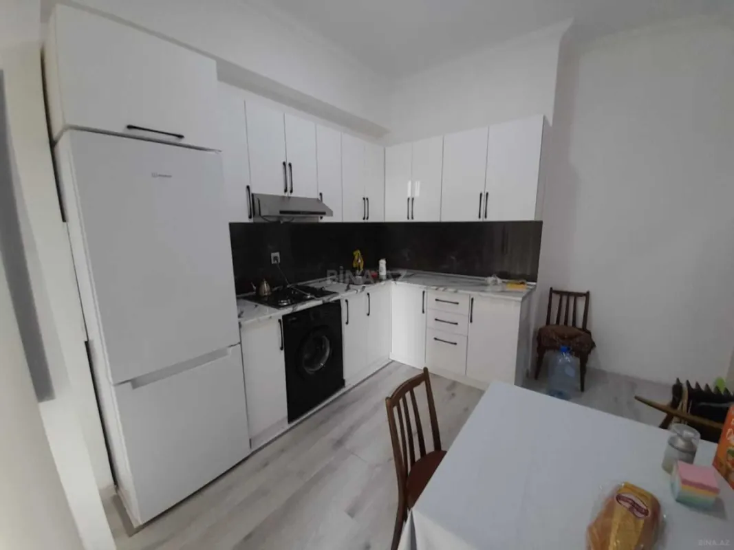 Satılır 2 otaqlı mənzil 58 m²