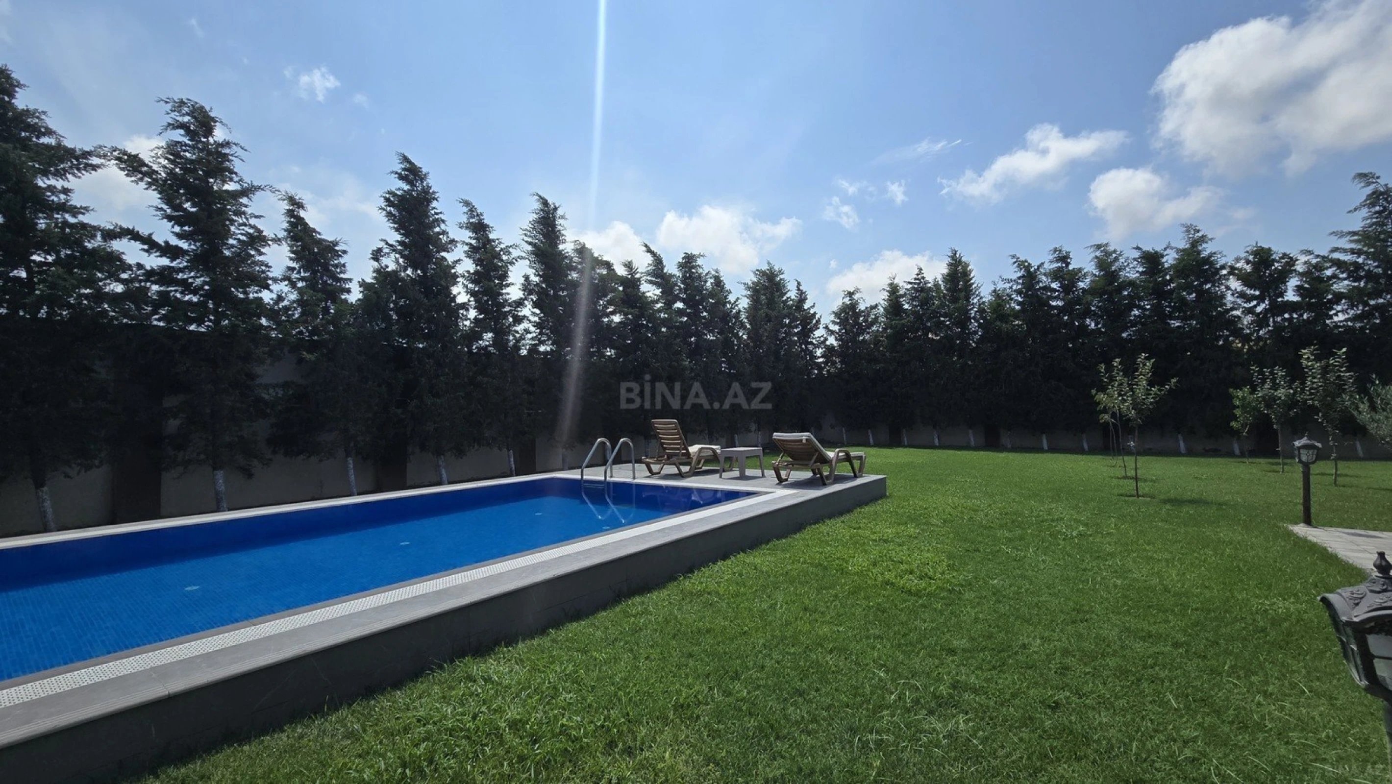 Kirayə verilir 4 otaqlı həyət evi 208 m²