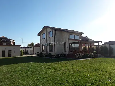 Kirayə verilir 4 otaqlı həyət evi 208 m²