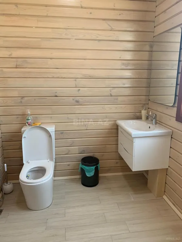 Kirayə verilir 4 otaqlı həyət evi 208 m²