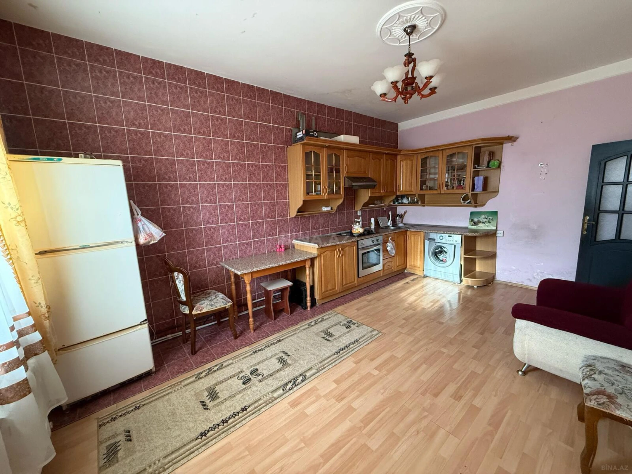 Satılır 2 otaqlı mənzil 91 m²