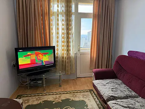 Satılır 2 otaqlı mənzil 91 m²