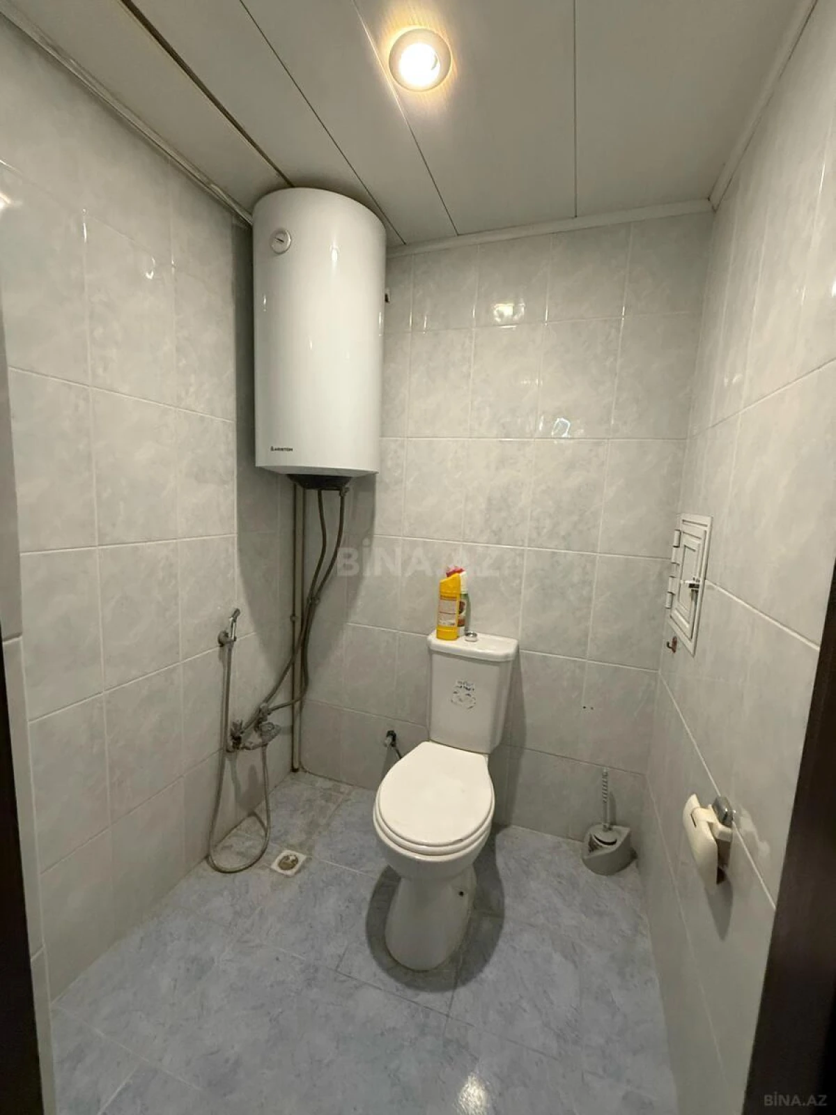 Satılır 2 otaqlı mənzil 91 m²