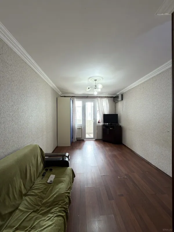 Satılır 1 otaqlı mənzil 40 m²