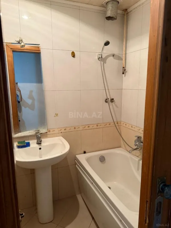 Kirayə verilir 3 otaqlı mənzil 100 m²