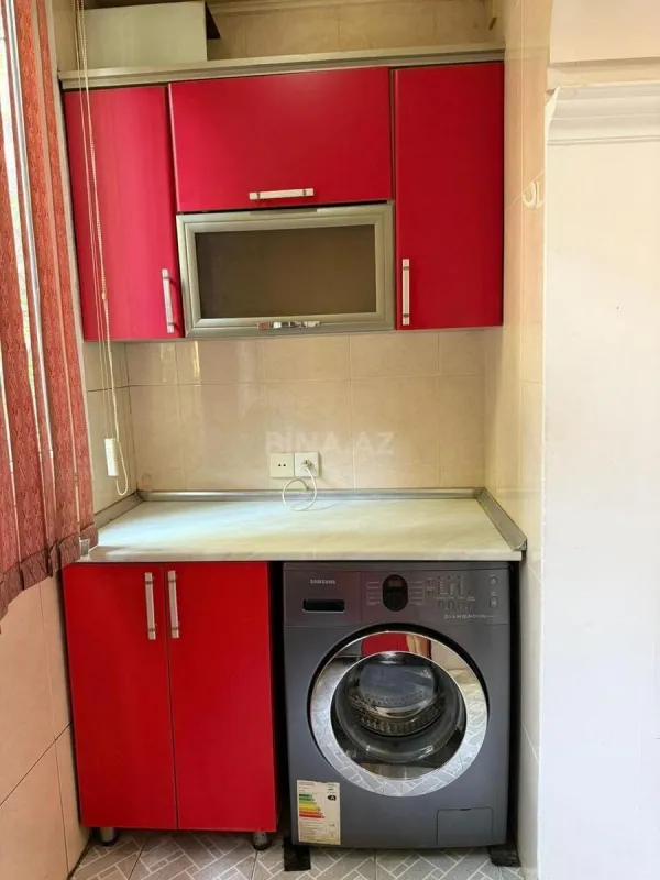 Kirayə verilir 3 otaqlı mənzil 100 m²