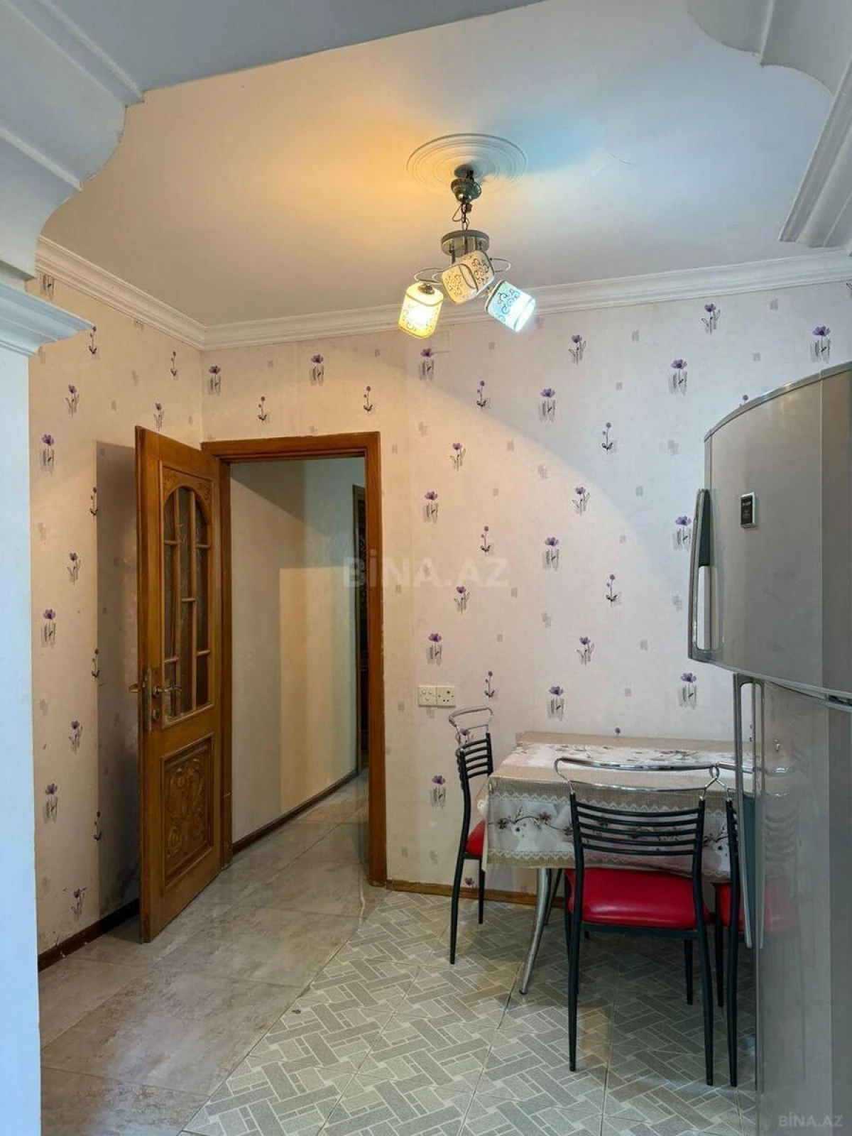 Kirayə verilir 3 otaqlı mənzil 100 m²