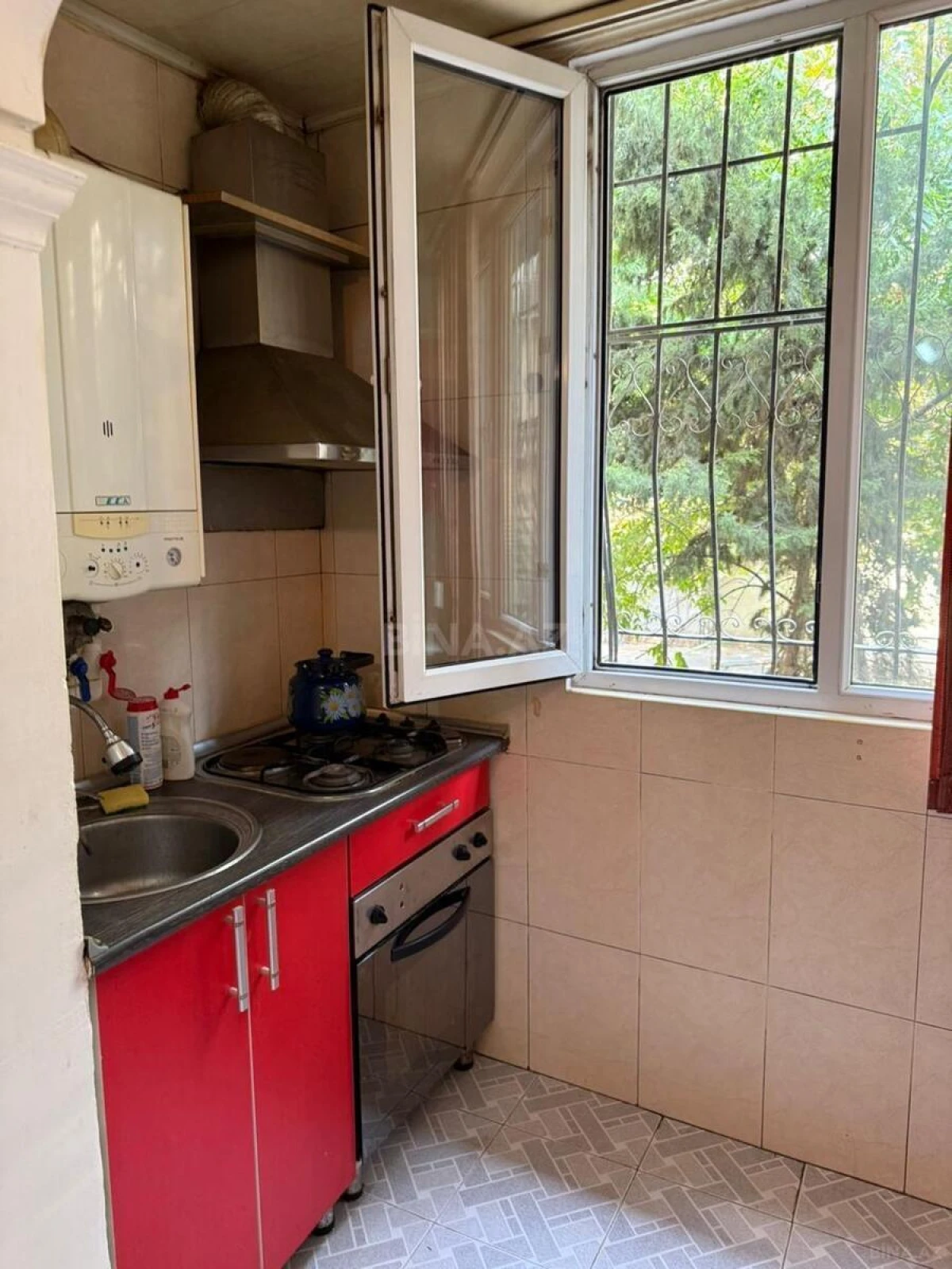 Kirayə verilir 3 otaqlı mənzil 100 m²