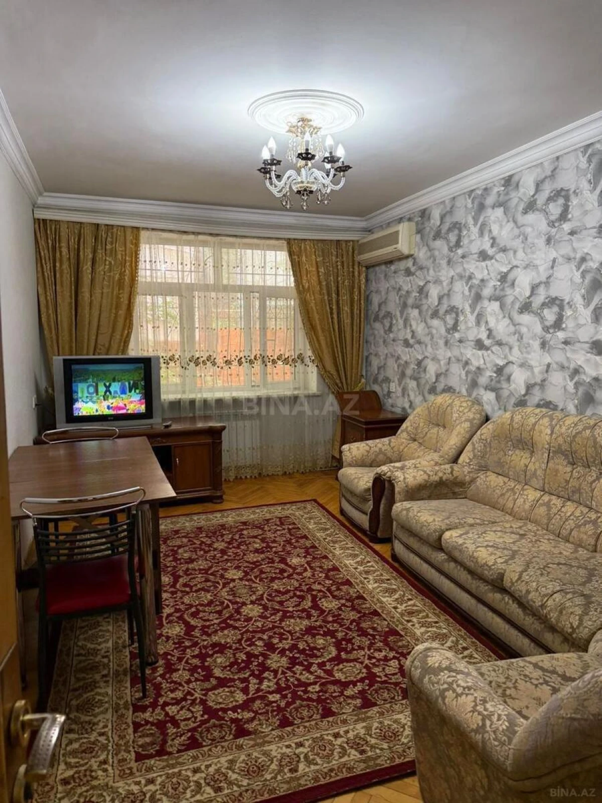 Kirayə verilir 3 otaqlı mənzil 100 m²