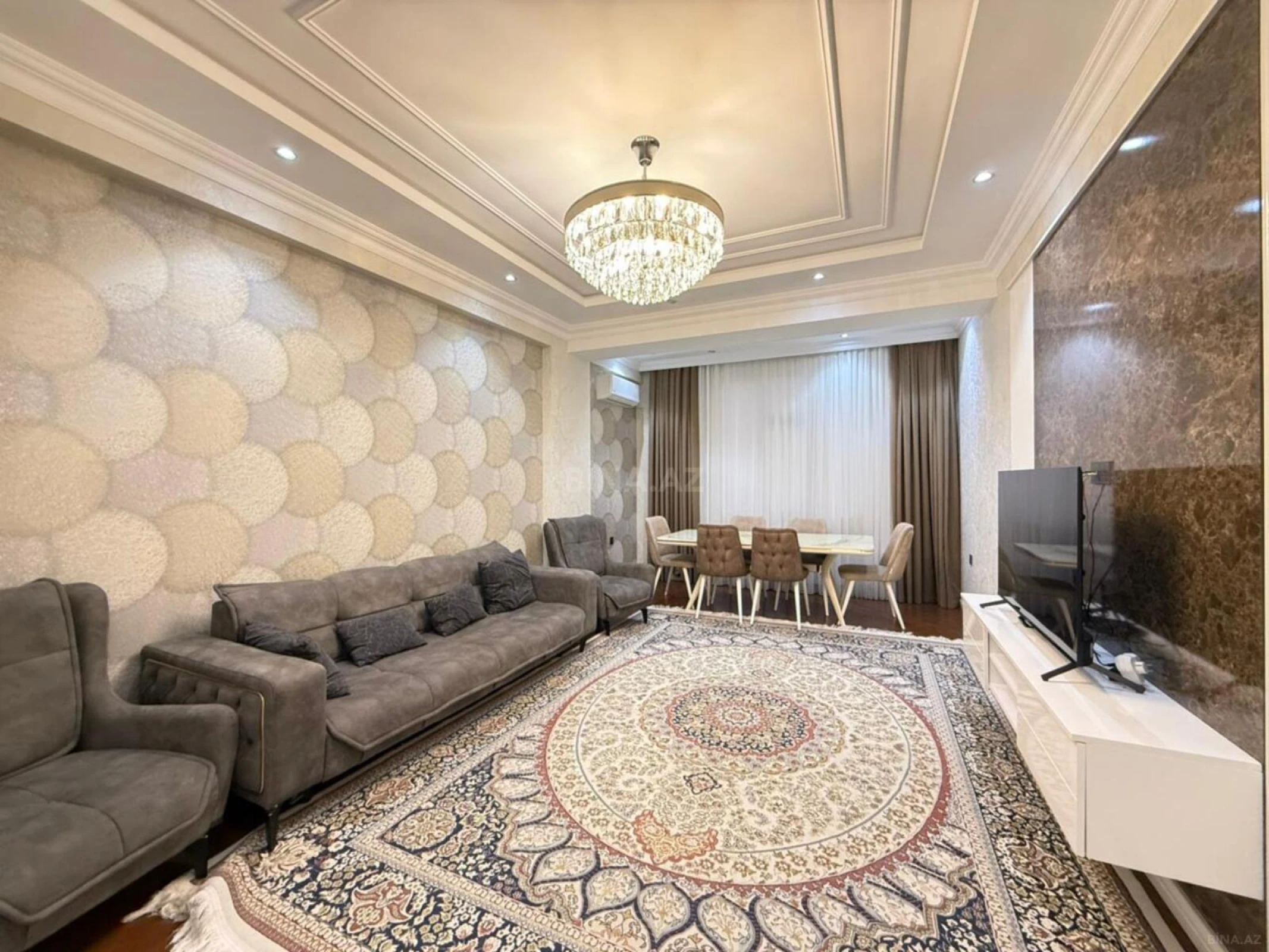 Satılır 3 otaqlı mənzil 120 m²