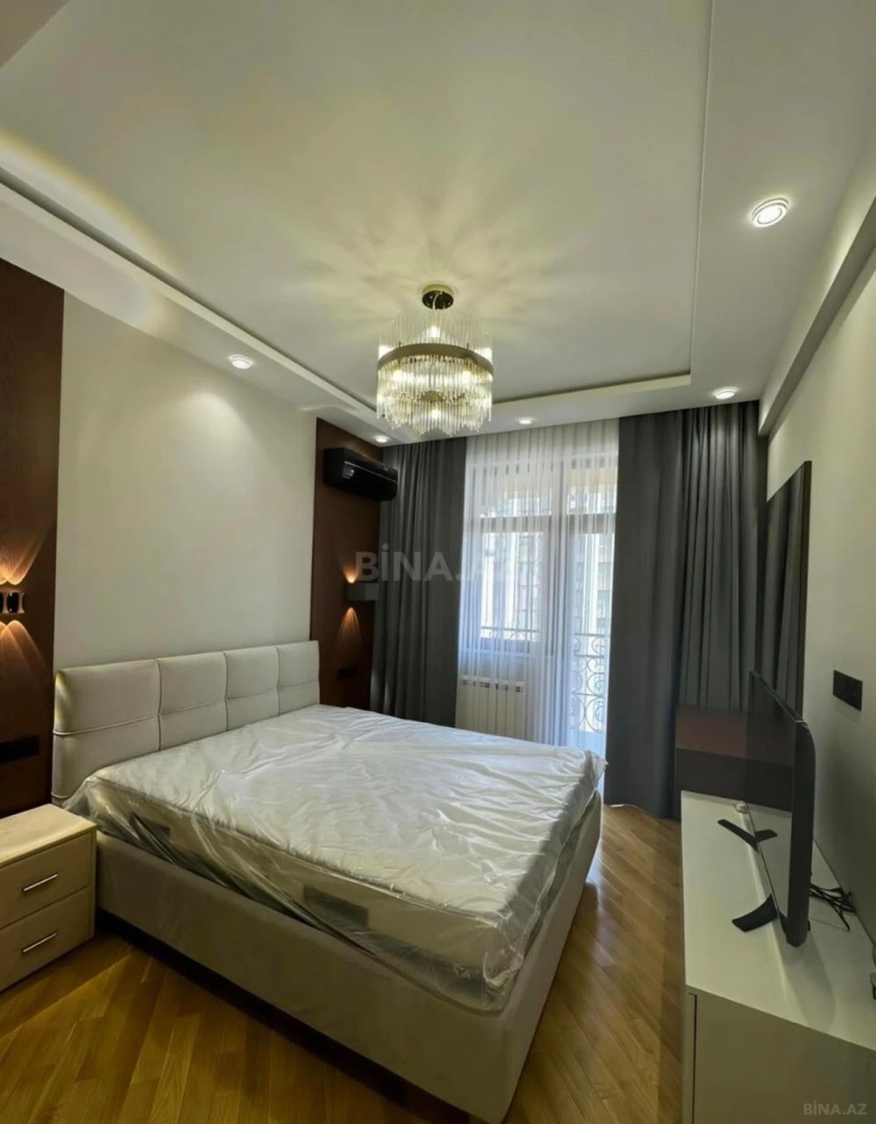 Kirayə verilir 2 otaqlı mənzil 75 m²