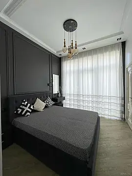 Satılır 4 otaqlı həyət evi 200 m²