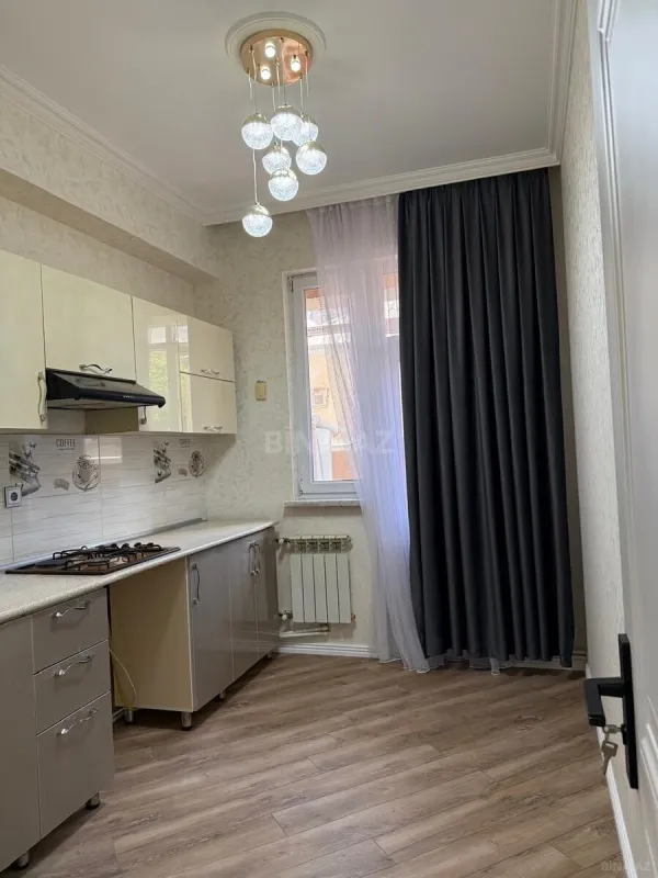 Satılır 2 otaqlı mənzil 62 m²