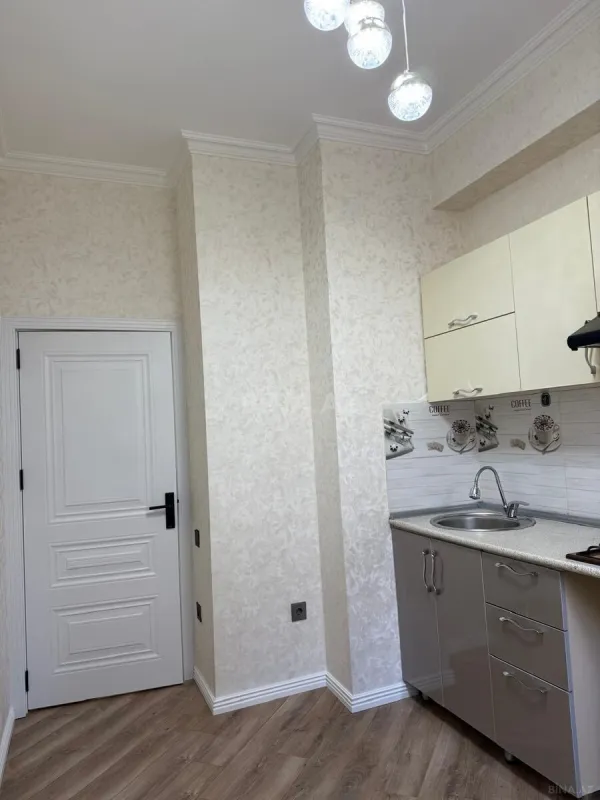 Satılır 2 otaqlı mənzil 62 m²