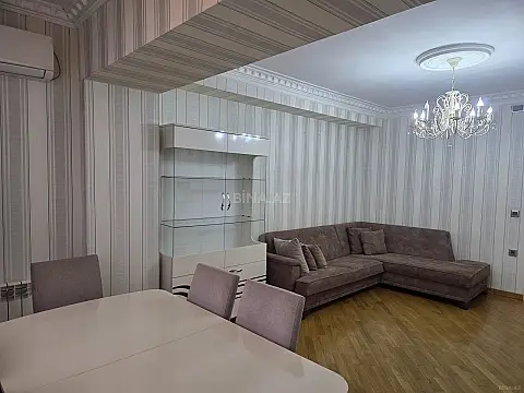 Kirayə verilir 3 otaqlı mənzil 95 m²