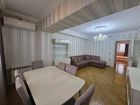 Kirayə verilir 3 otaqlı mənzil 95 m² — Bakı 3 otaq 95.00 m²