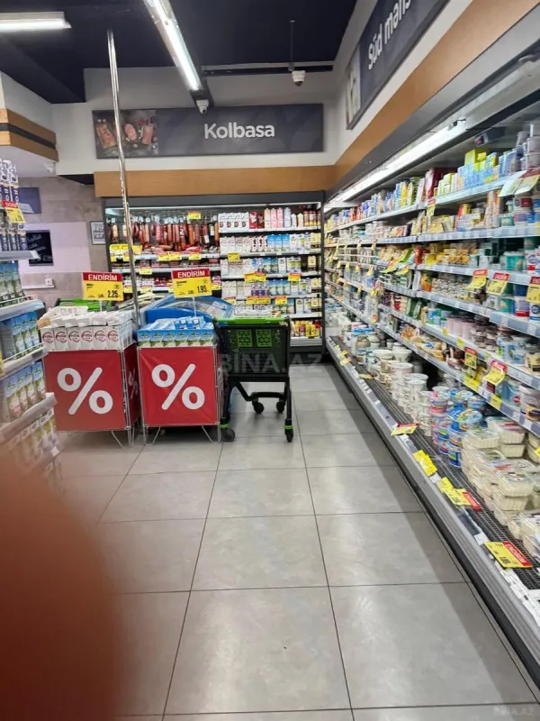 Satılır obyekt 750 m²