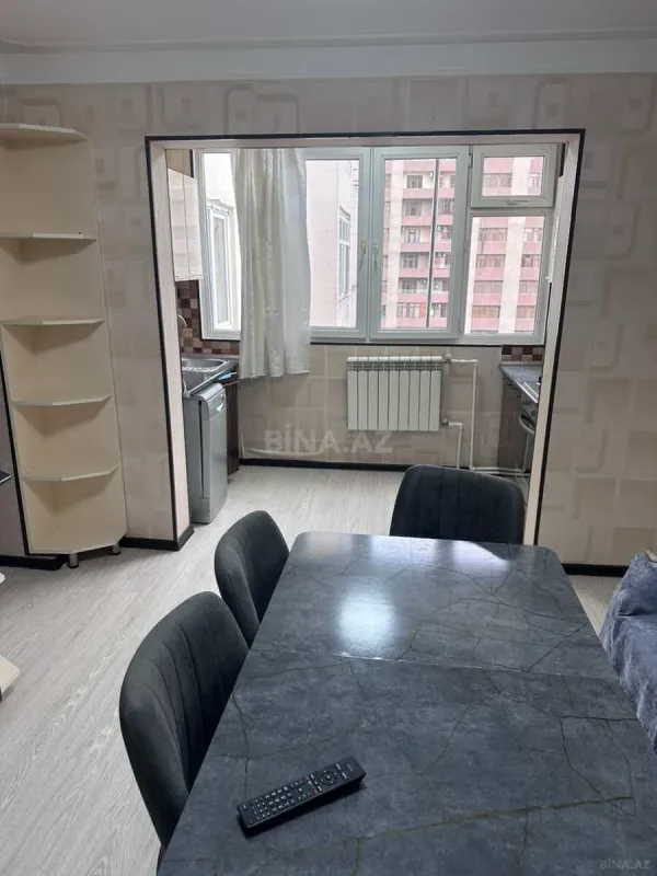 Kirayə verilir 3 otaqlı mənzil 100 m²