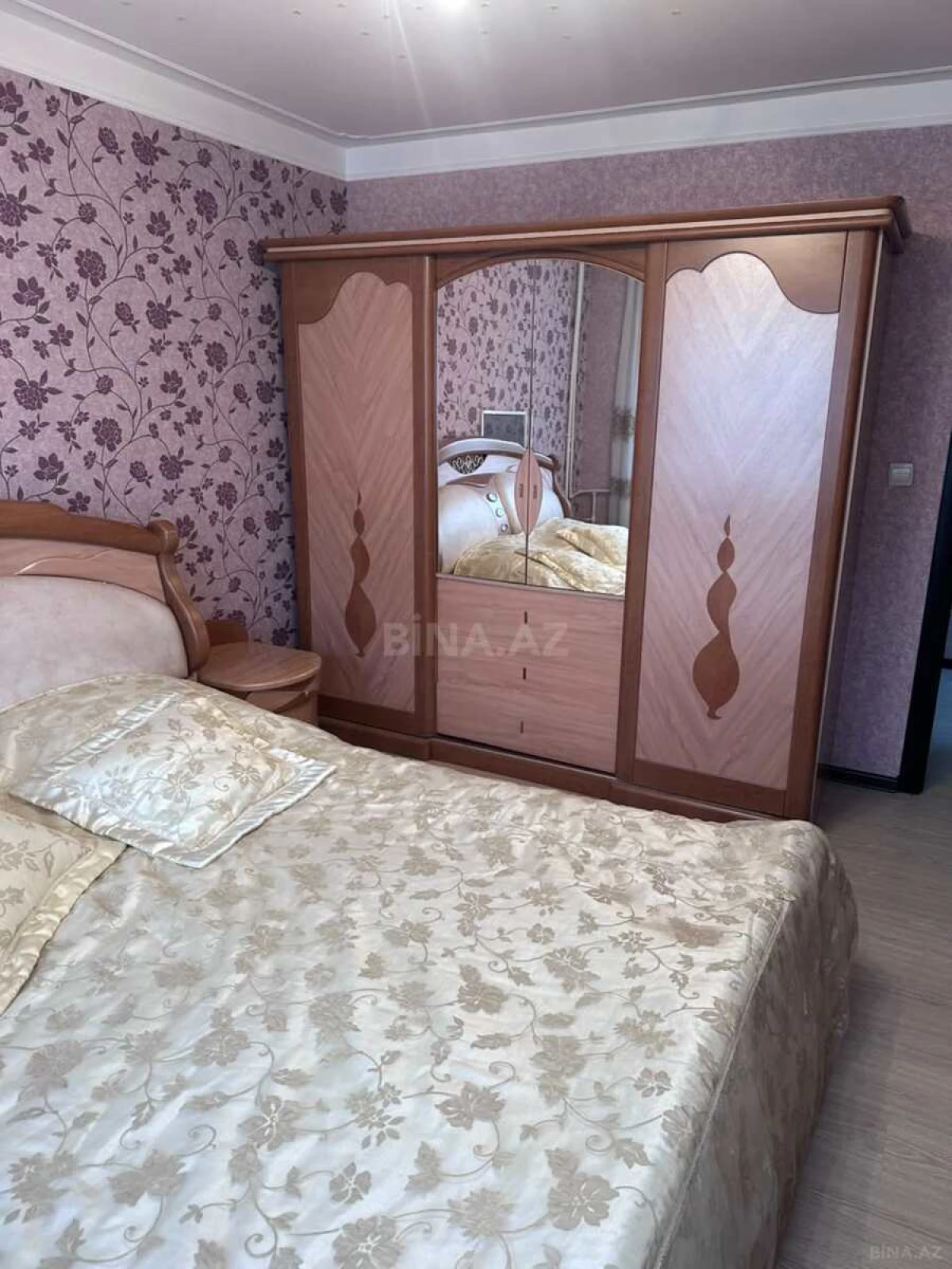 Kirayə verilir 3 otaqlı mənzil 100 m²