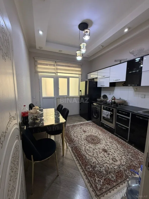 Satılır 2 otaqlı mənzil 95 m²