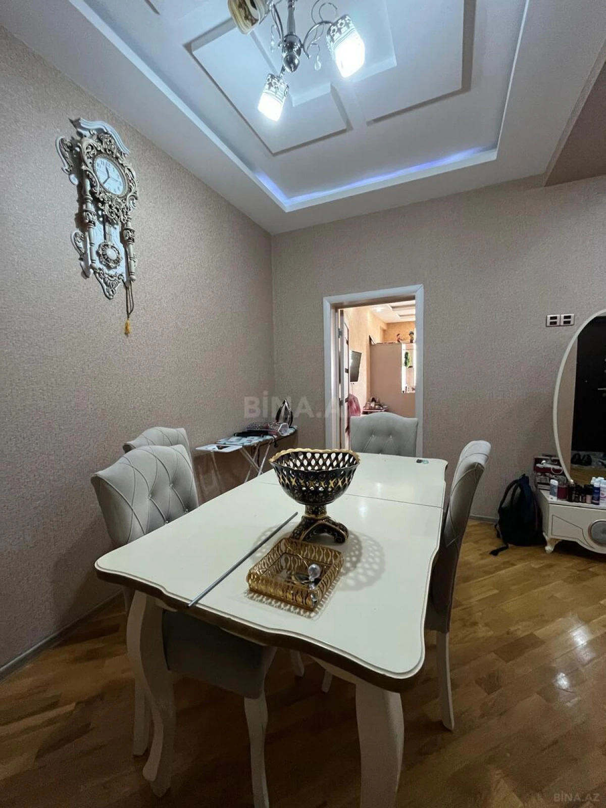 Satılır 2 otaqlı mənzil 70 m²