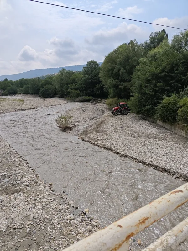 Satılır torpaq sahəsi 9 m²