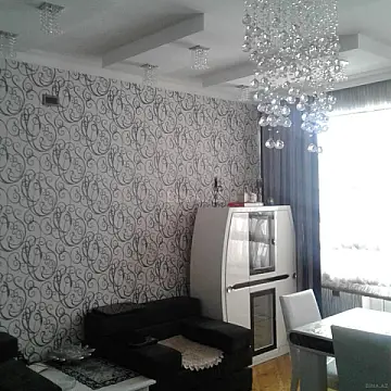 Satılır 3 otaqlı mənzil 120 m²