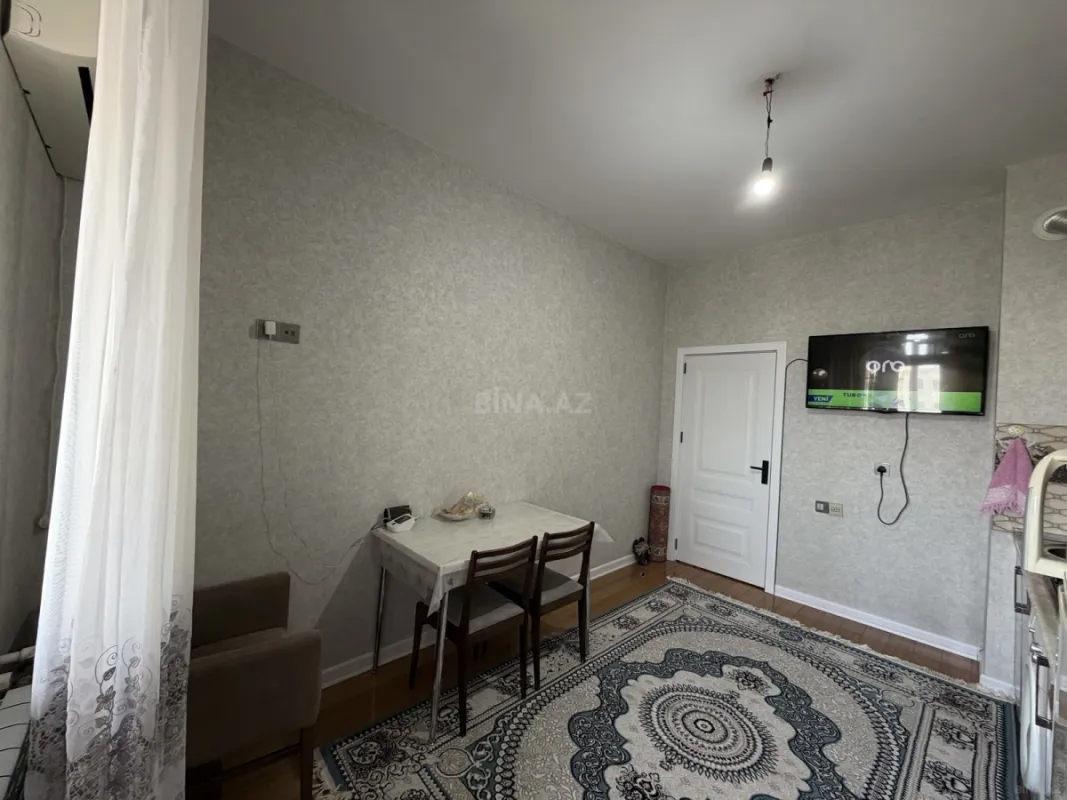 Satılır 1 otaqlı mənzil 50 m²