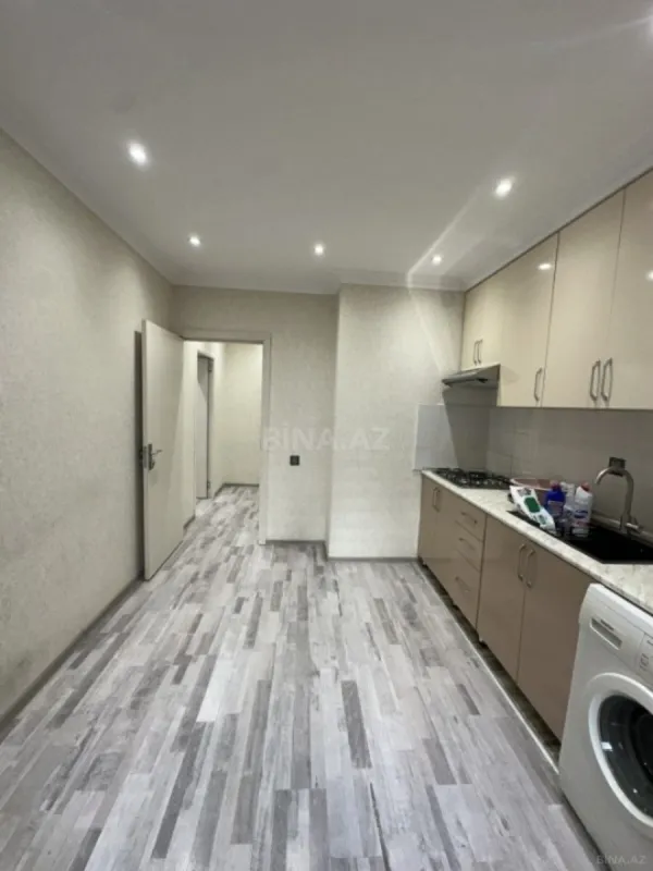 Kirayə verilir 2 otaqlı mənzil 75 m²