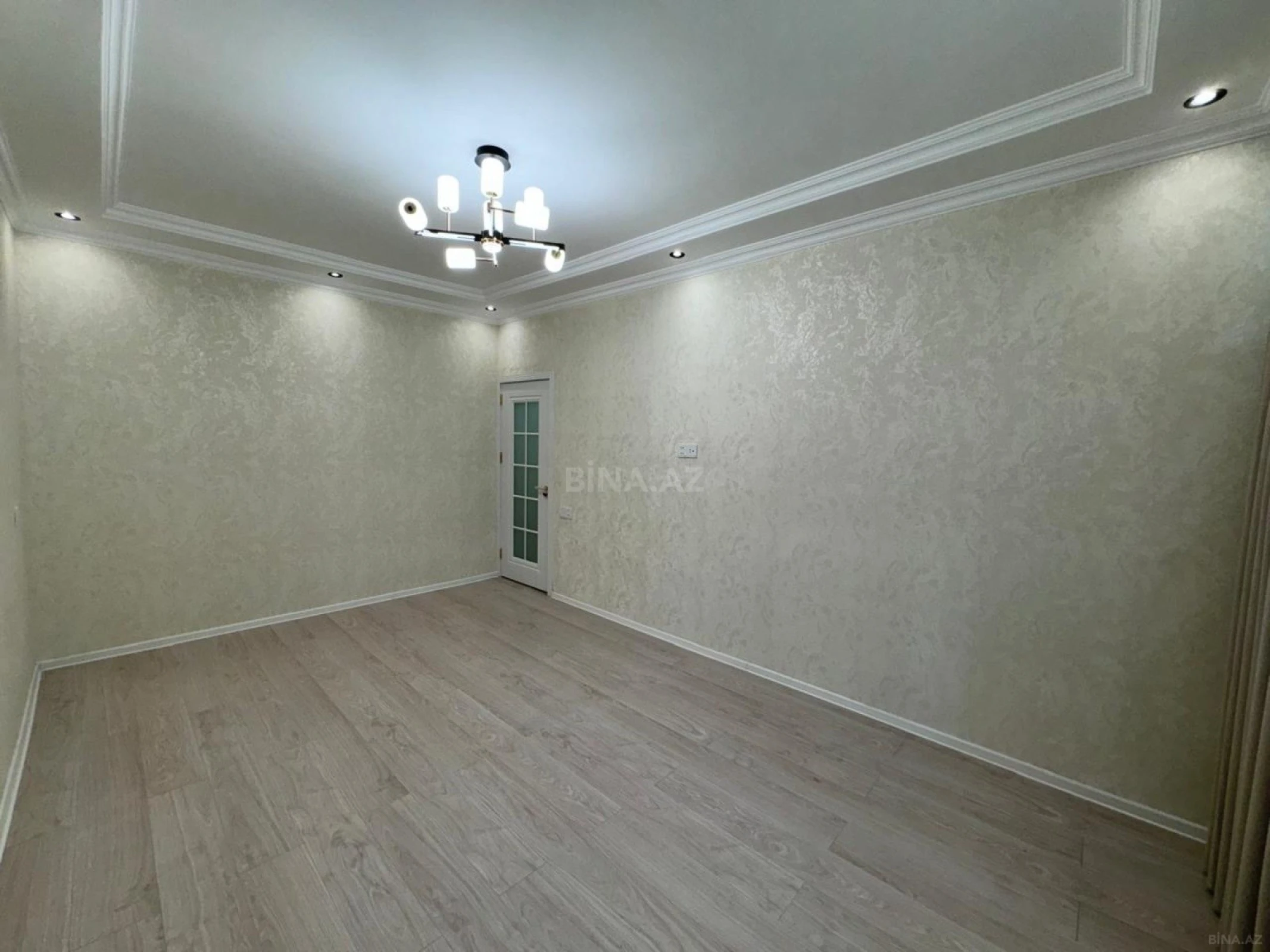 Satılır 2 otaqlı mənzil 55 m²