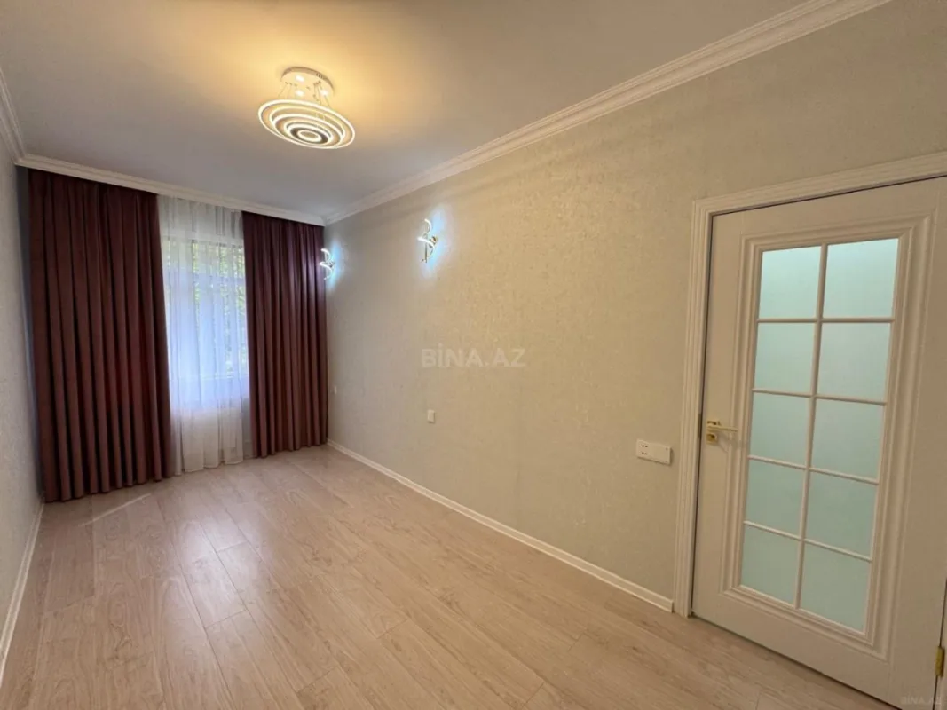 Satılır 2 otaqlı mənzil 55 m²