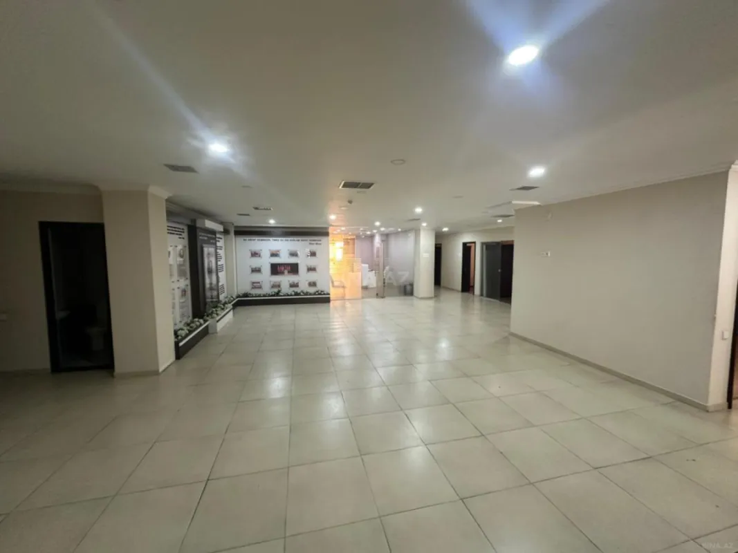 Kirayə verilir 13 otaqlı ofis 700 m²