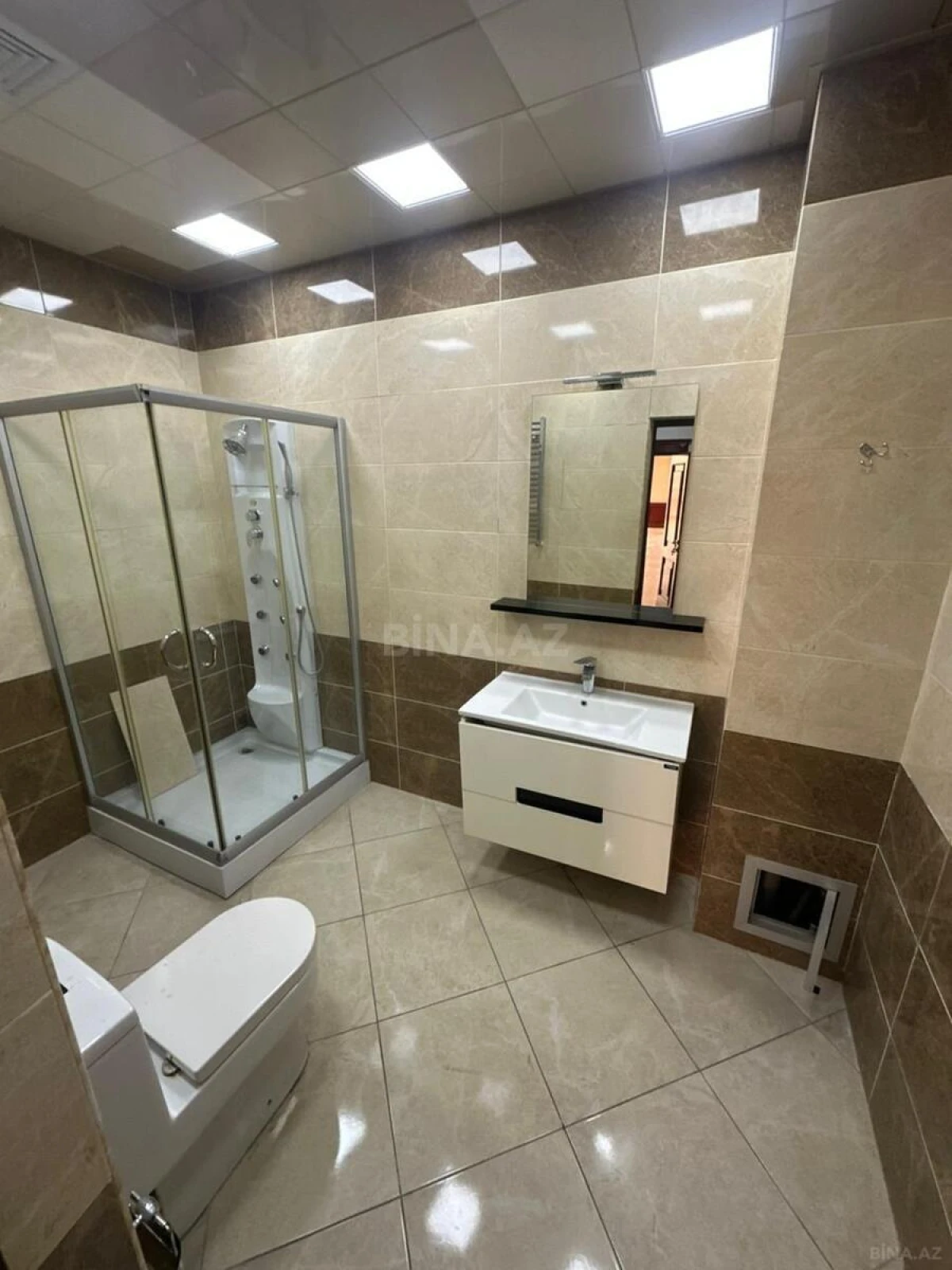 Kirayə verilir 13 otaqlı ofis 700 m²