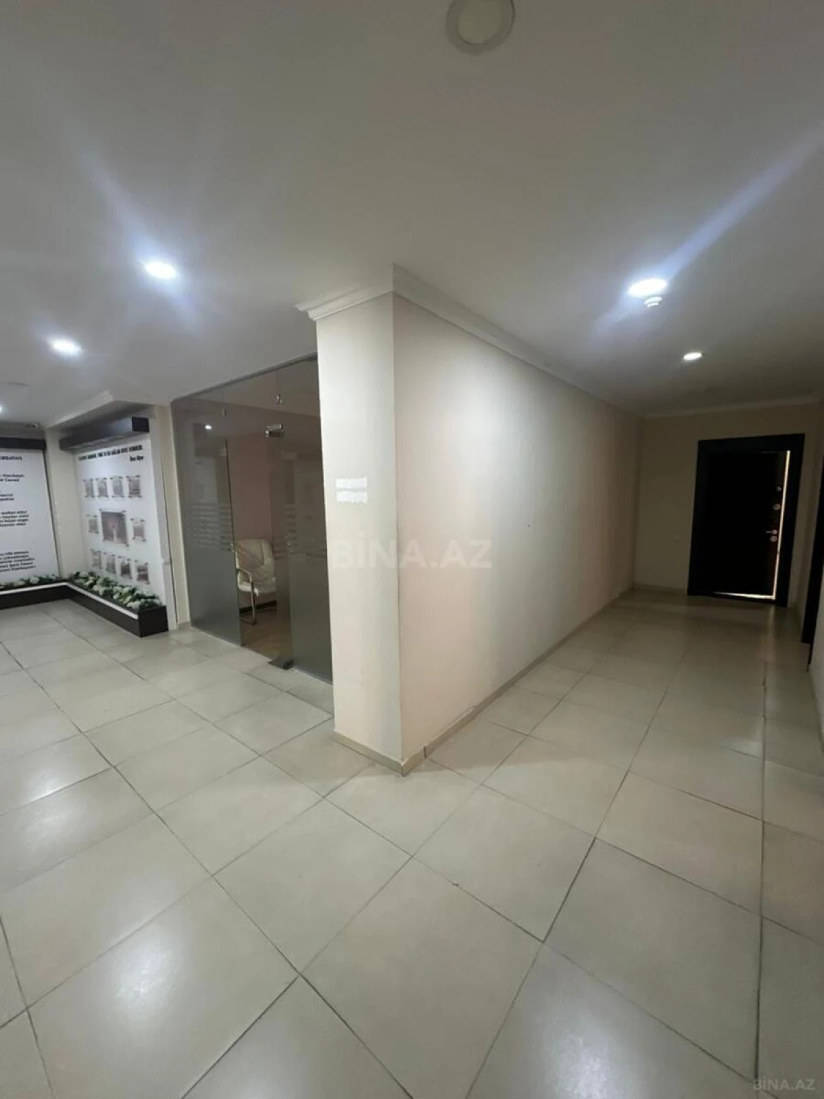 Kirayə verilir 13 otaqlı ofis 700 m²