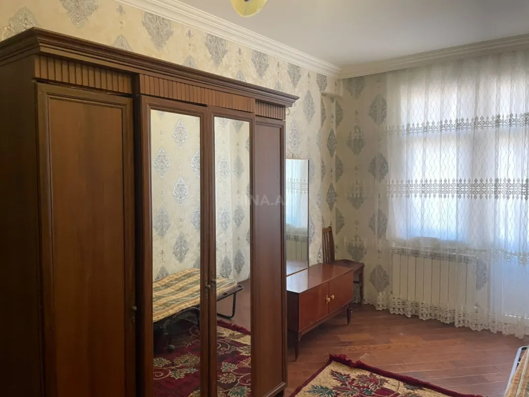 Kirayə verilir 1 otaqlı mənzil 52 m²