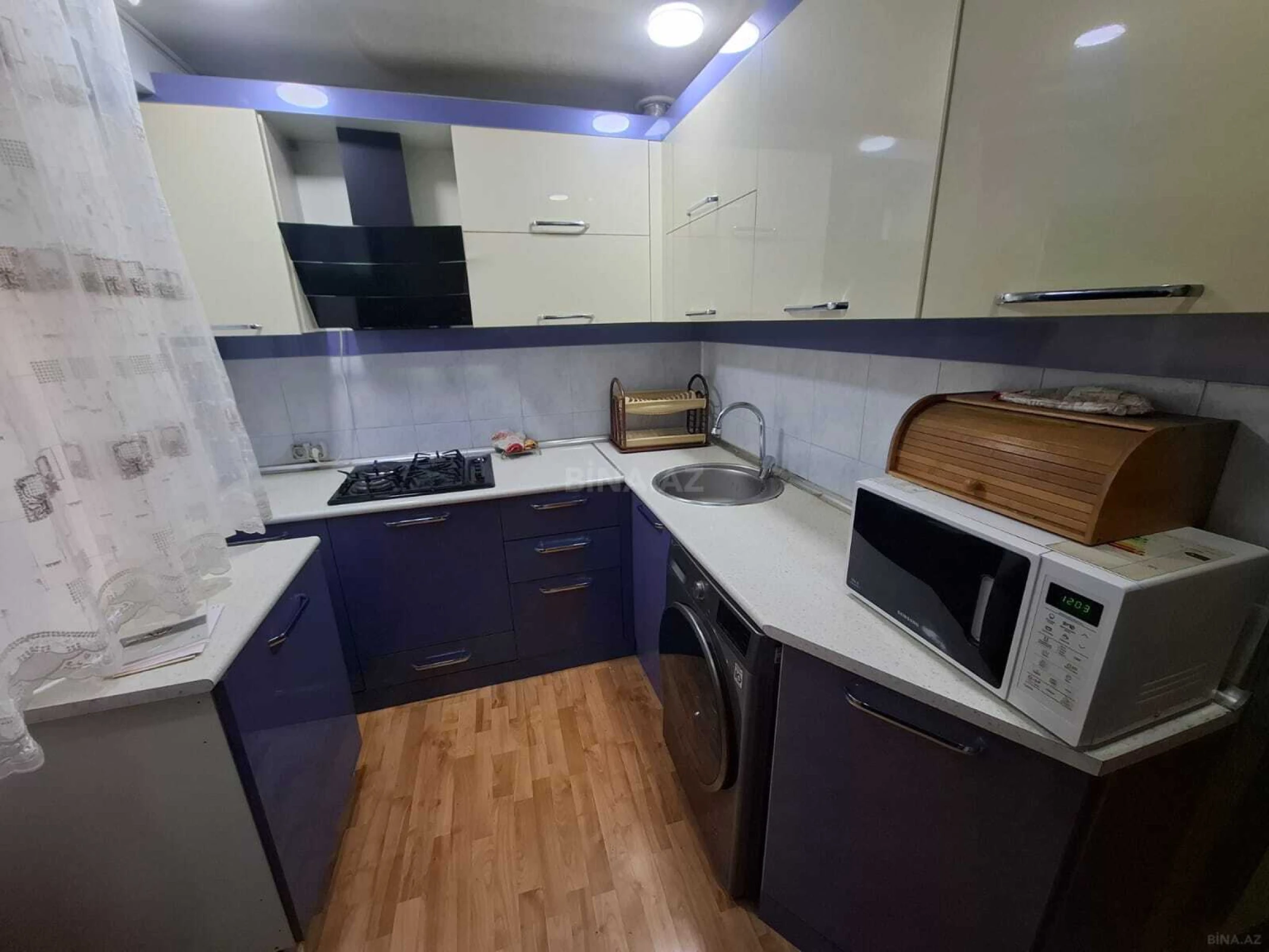 Satılır 3 otaqlı mənzil 70 m²