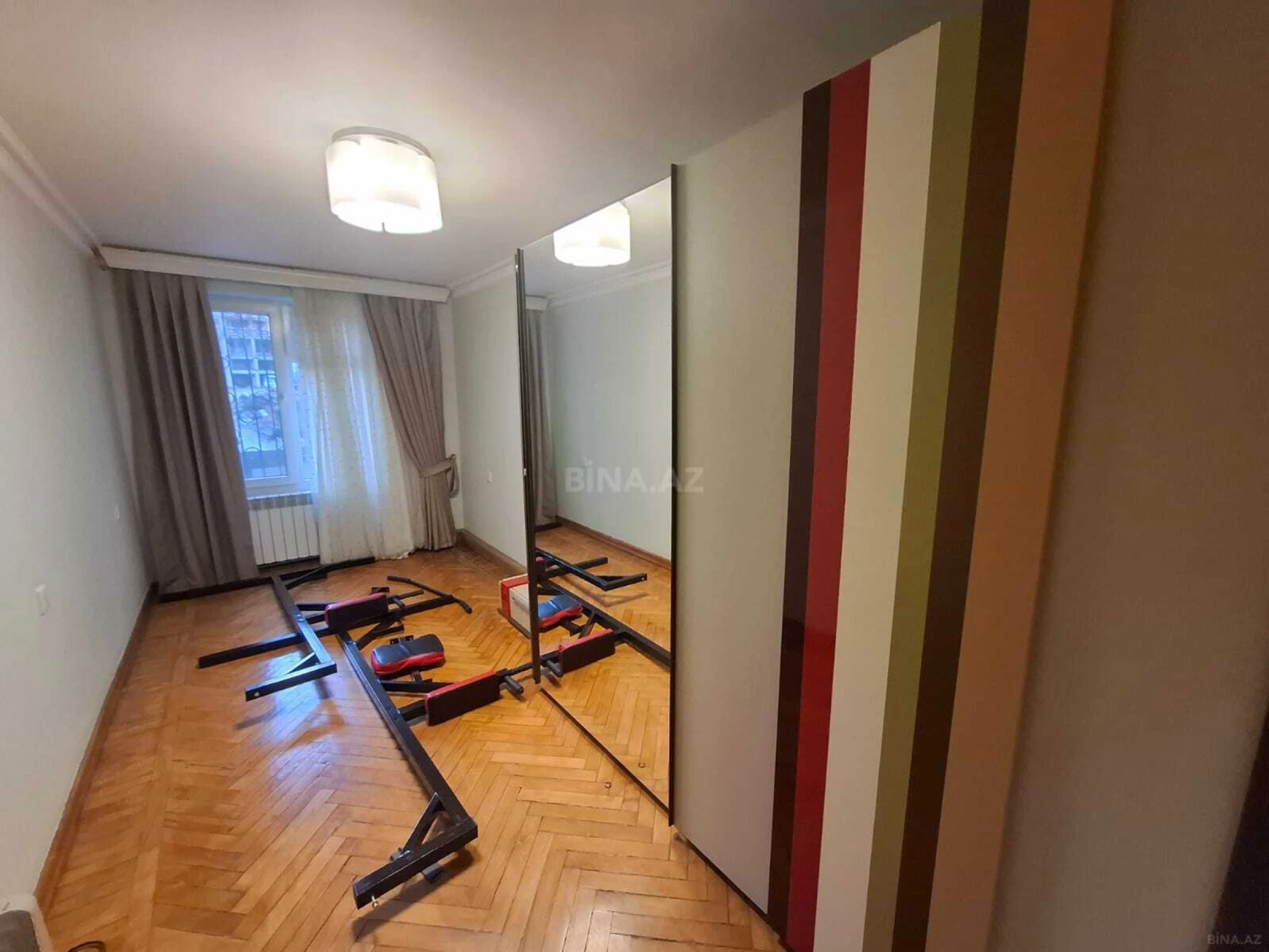 Satılır 3 otaqlı mənzil 70 m²