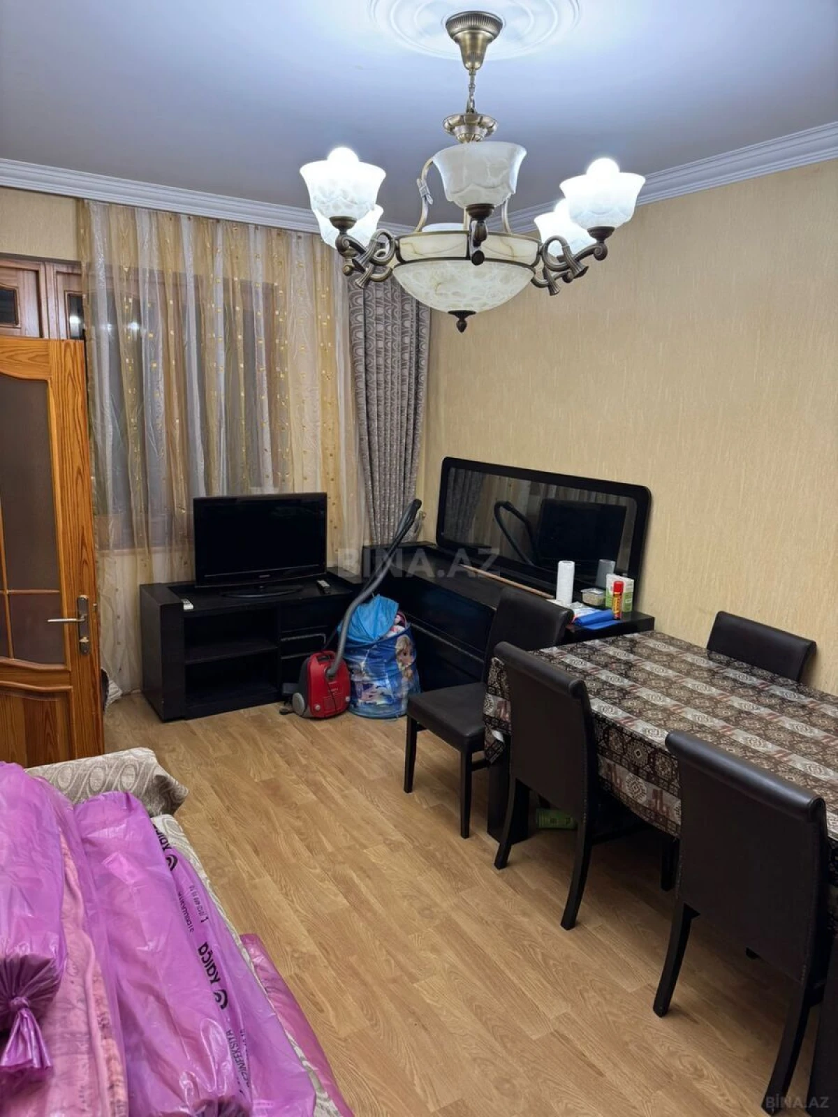 Satılır 2 otaqlı mənzil 55 m²
