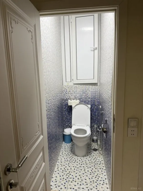 Satılır 4 otaqlı mənzil 100 m²