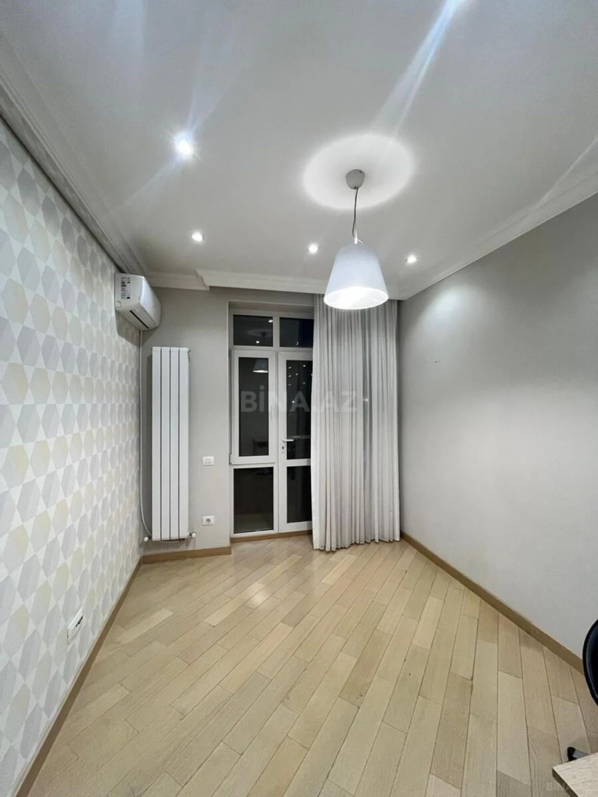 Satılır 2 otaqlı mənzil 50 m²