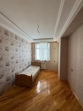 Satılır 3 otaqlı mənzil 75 m²